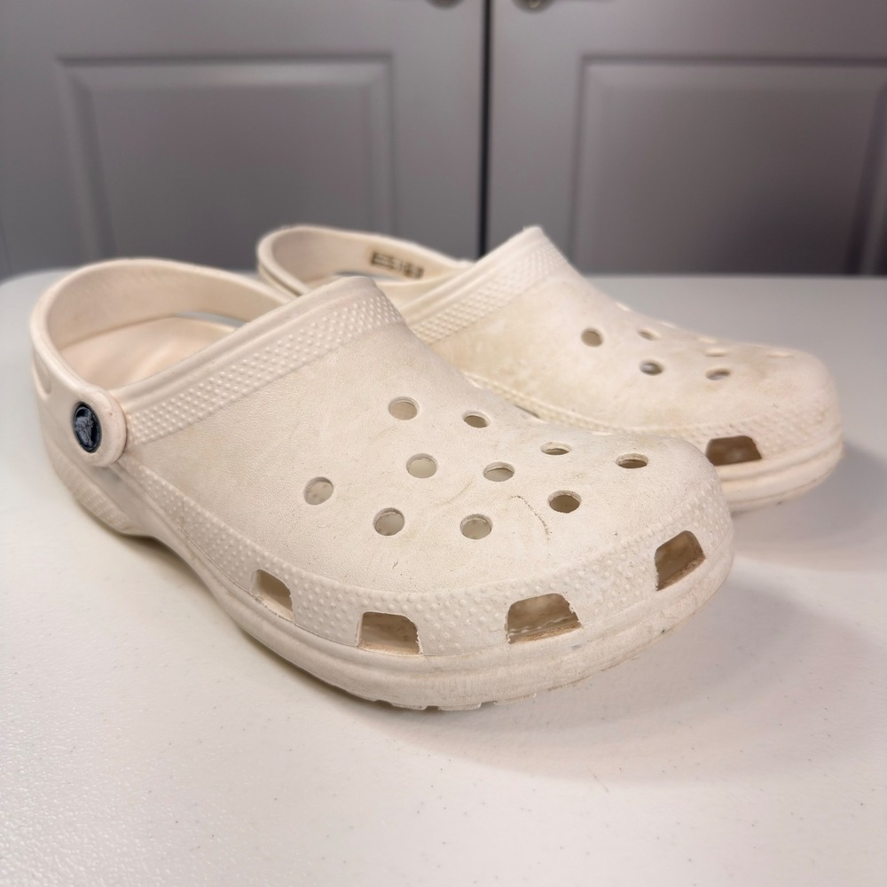 Crocs Classic Clog White Slip On Water Shoes Mens 7 Womens 9